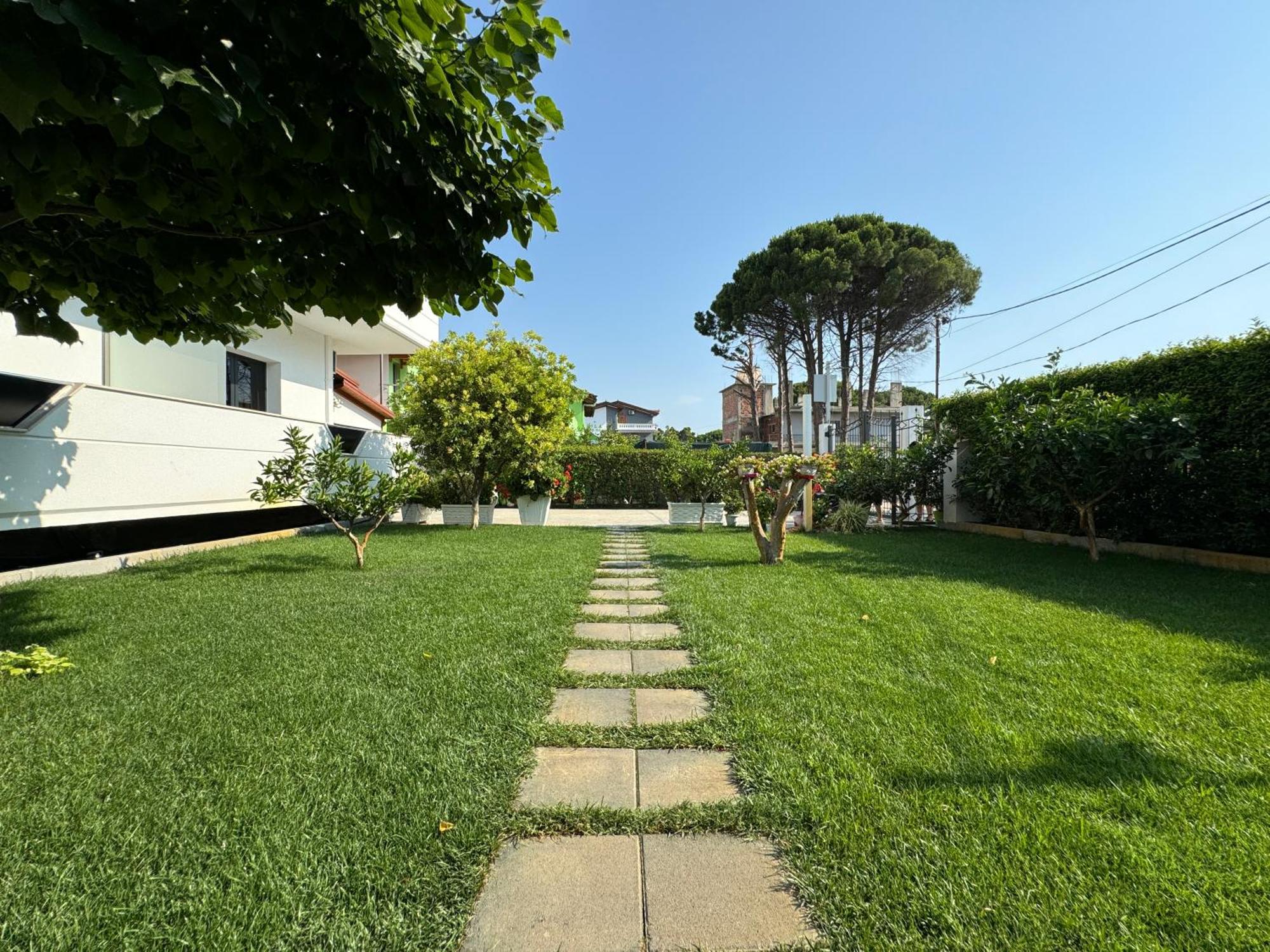 Villa Ax Mirage Vlore Exterior photo